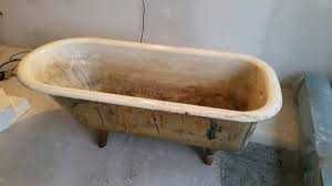 Curatenie apartamente Debarasăm si cărăm mobilă veche/ moloz / moluz