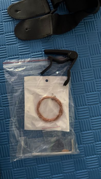 Гитара новый ұсталмаған