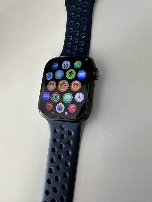 APPLE Watch Series 7 GPS + Cellular 45mm Aluminium Case Midnight Sport