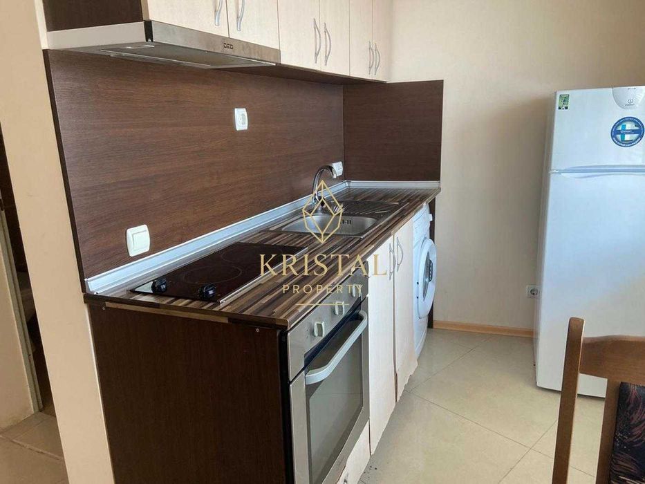 Продава се Двустаен апартамент в к.к. Слънчев бряг - 70 кв.м за 1072 €/кв.м - Снимка #3
