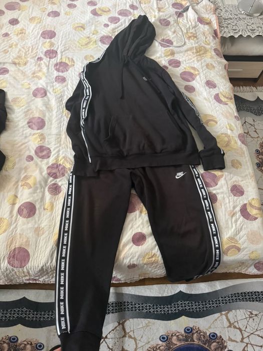 Nike екип добро състояние