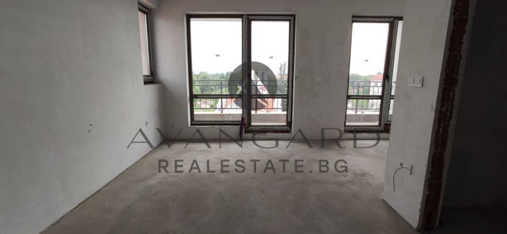 оф.14232 Четиристаен БУТИКОВА Сграда Прослав