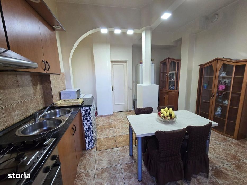 Apartament 4 camere in zona Victoriei, Bulevardul Alexandru Ioan Cuza