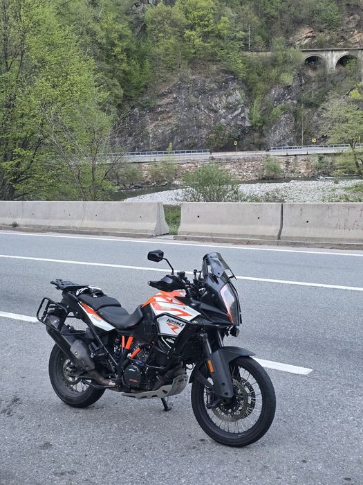 Schimb KTM 1290 R 2017