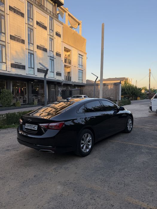 Malibu 2 Premier yili 2022 black qilib xl ga oʻxshatilgan