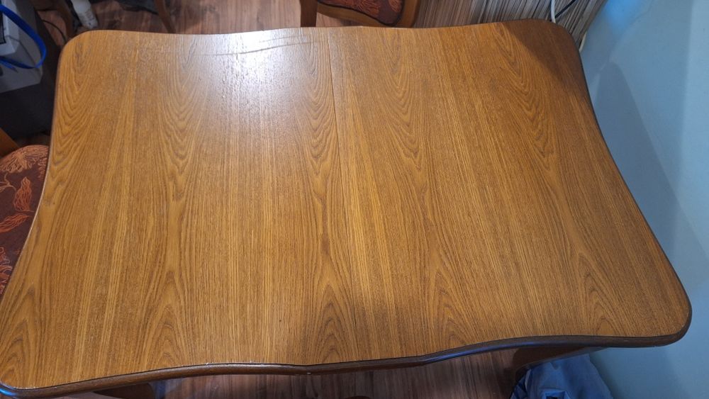 Разтегателна маса,масив.