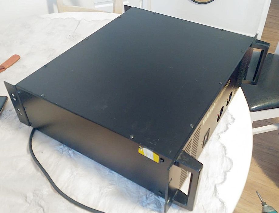 Yamaha P1500 amplificator Vox Marshall QSC JBL Bose power