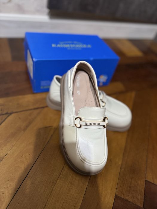 Туфли на девочку