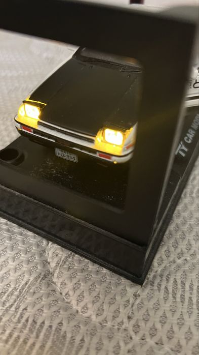 Модель машинки Toyota Trueno ae86