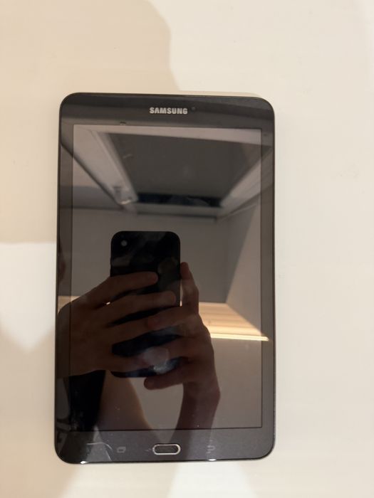 продам Samsung Galaxy Tab E 8.0