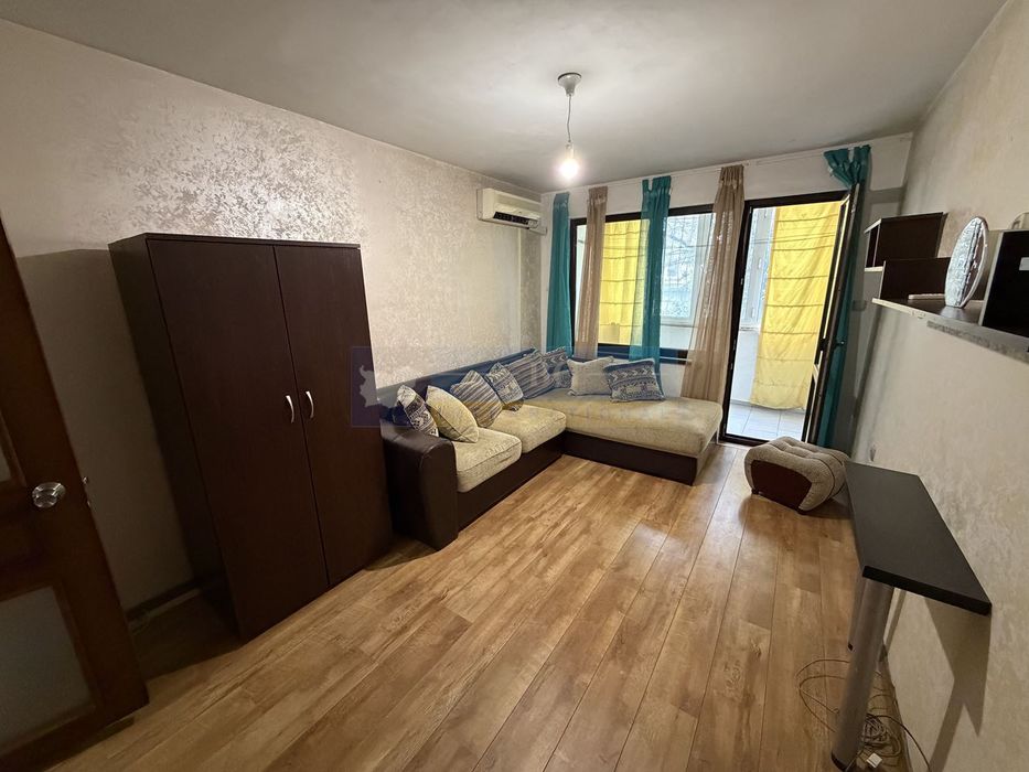 Продава се Тристаен апартамент в Бургас, Възраждане - 90 кв.м за 1111 €/кв.м - Снимка #8