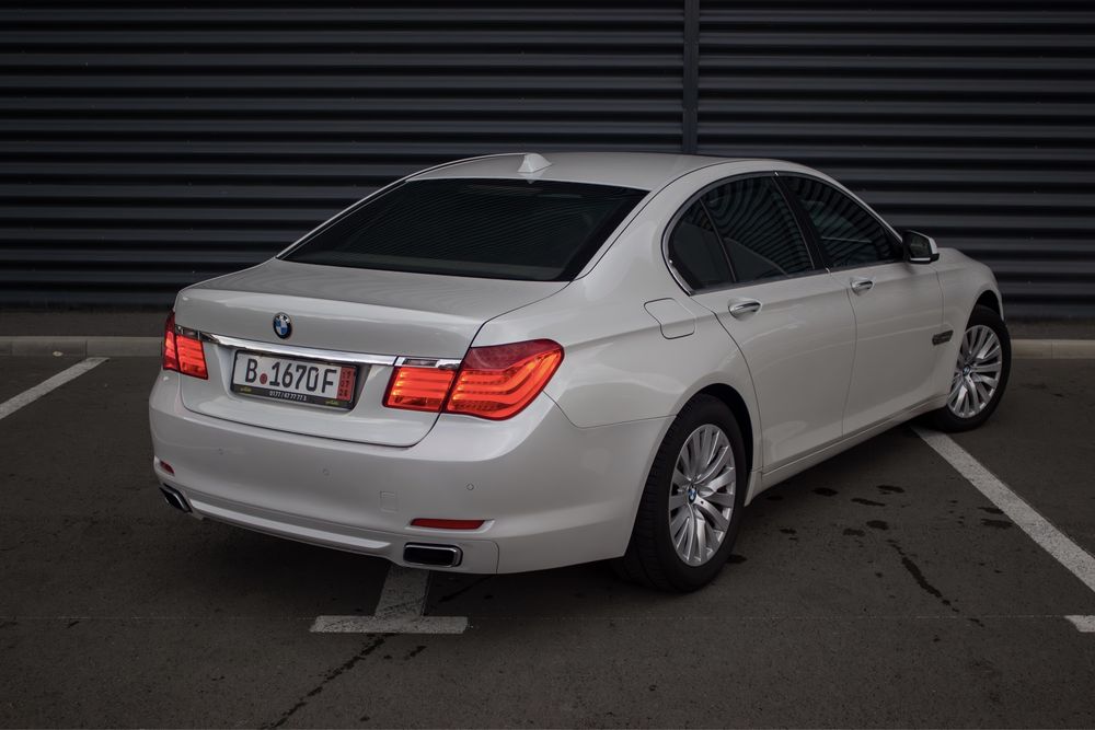 BMW 740XD Seria 7 2010 4 Butoane