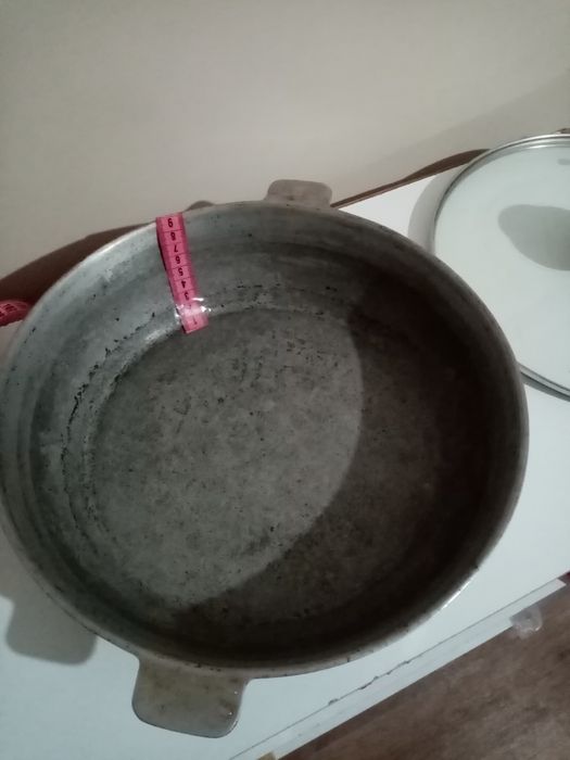 Сковорода советская, глубокая, чугун.