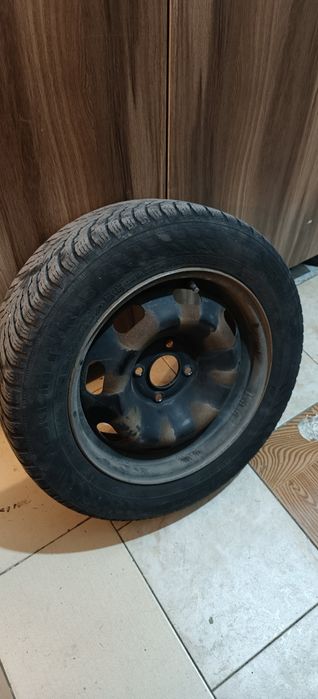 Set 4 Roți Complete Citroen C-Elysee / Peugeot 301 - R15 Nokian
