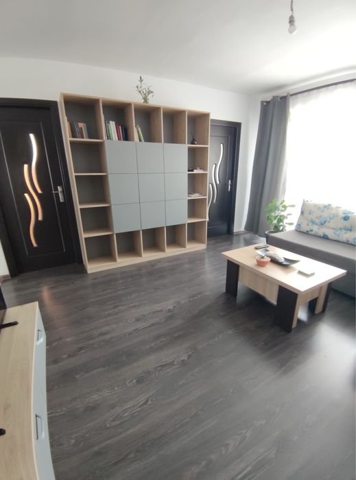 Apartament 3 camere chirie