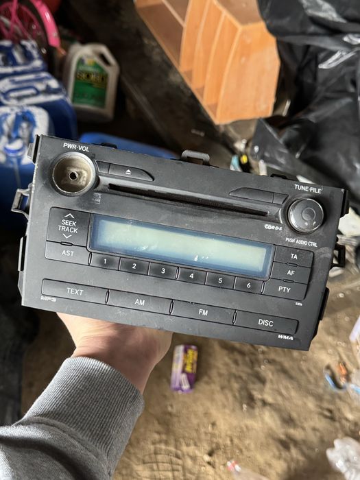 Магнитофон тойот королла до рест