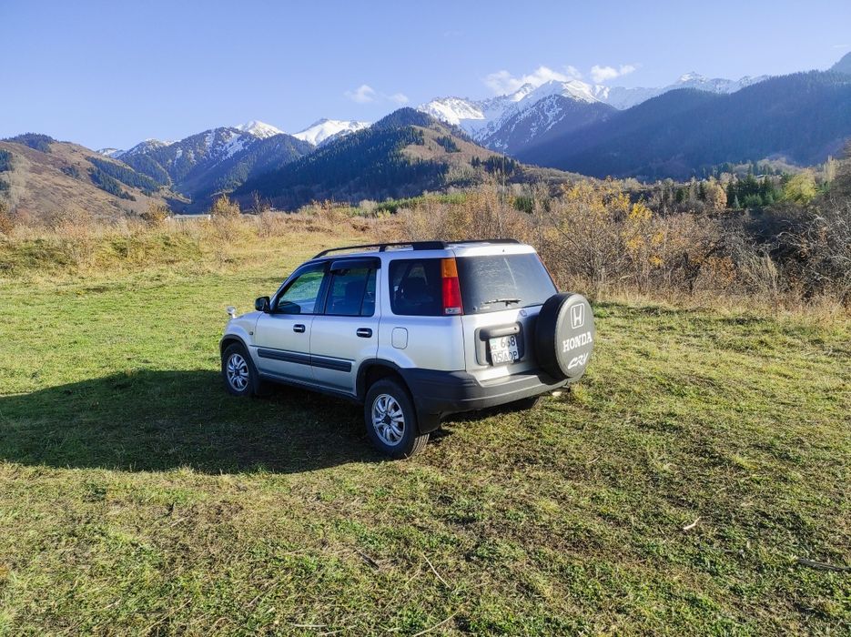 Продам Honda CR-V