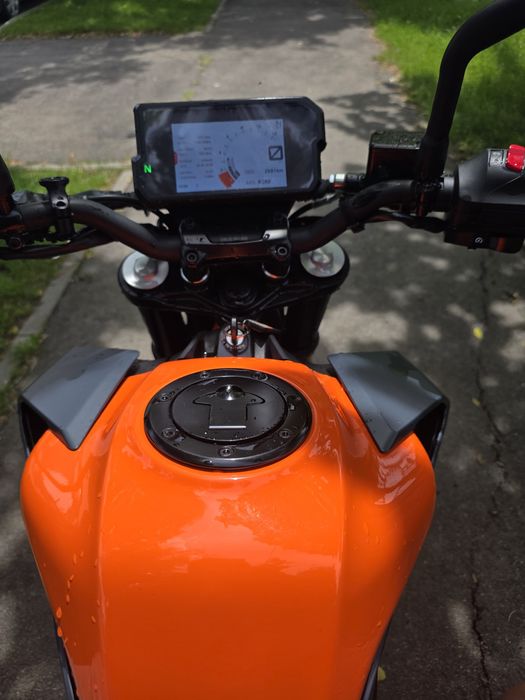KTM 390  DUKE model 2023