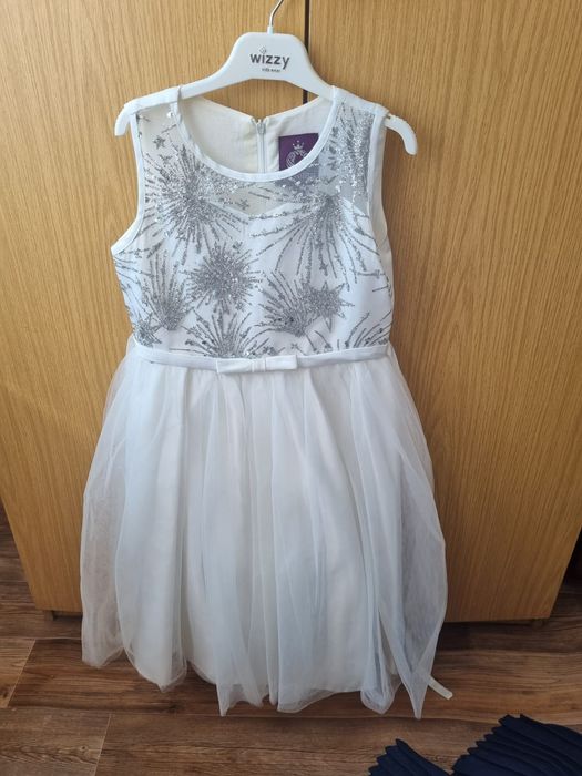 Продам платье на девочку