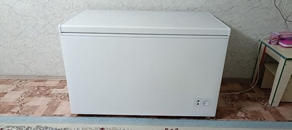Продам Морозильник