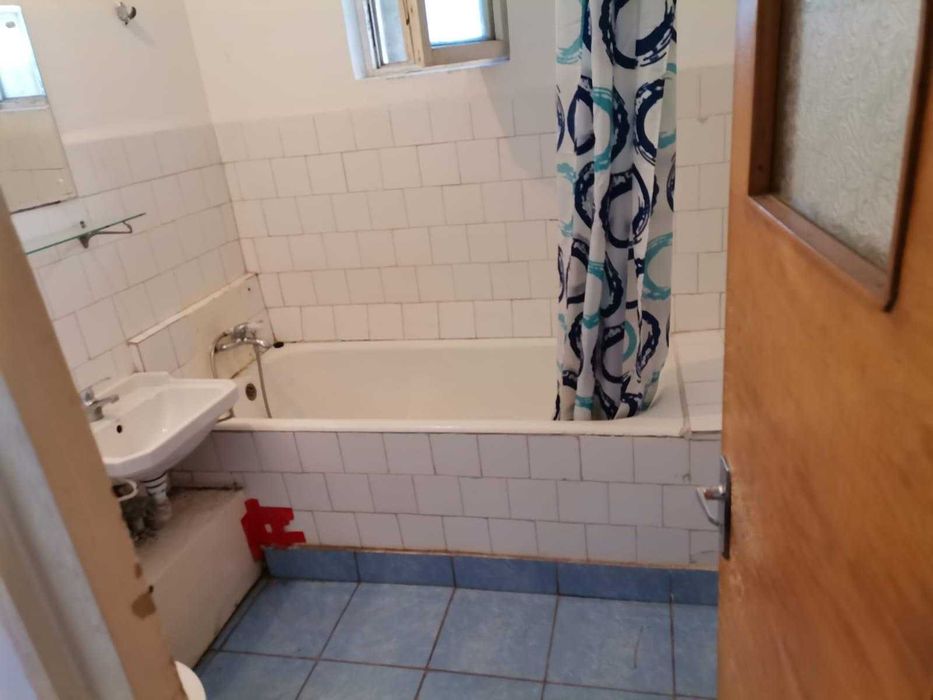 Apartament de închiriat