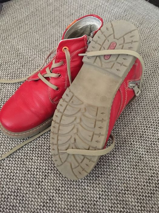 Детски обувки 35