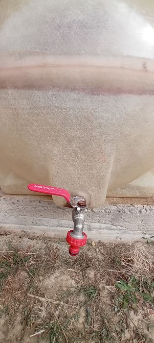 Butoi vin 100 litri din  fibra de  sticlă