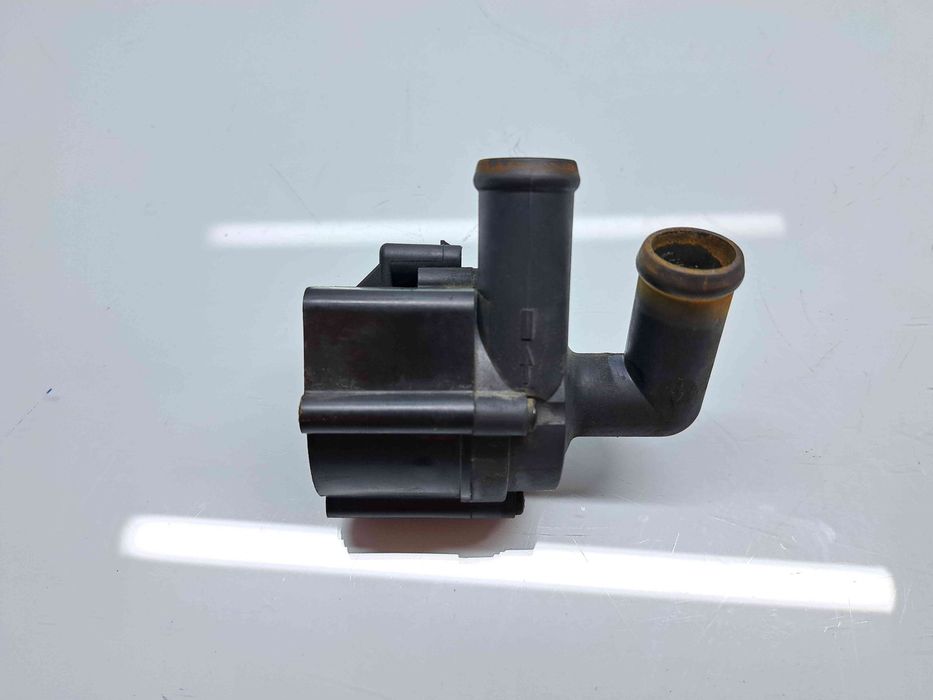 Pompa recirculare apa Volkswagen Golf 6 (5K1) [Fabr 2009-2013] 5N09655