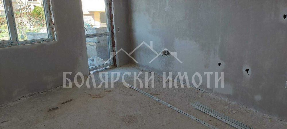 Продава се Двустаен апартамент в Велико Търново, Картала - 60 кв.м за 1292 €/кв.м - Снимка #4