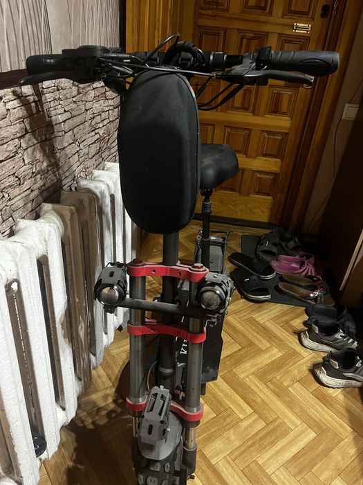 Электросамокат kuquay f7