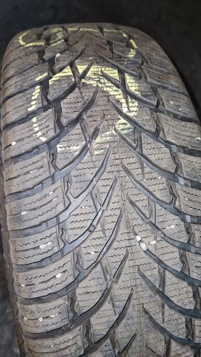 Anvelope iarnă 225/60/18