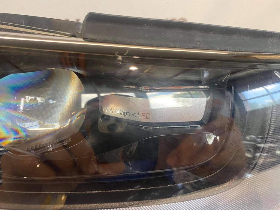 Десен фар BMW i3 desen far бмв и3 фар фарове
