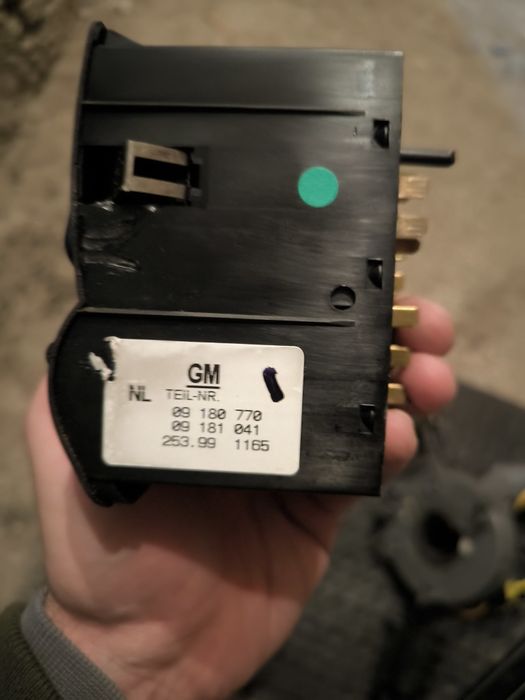 Лентов кабел,ключ фарове,управление парно,клапан Опел Астра Г