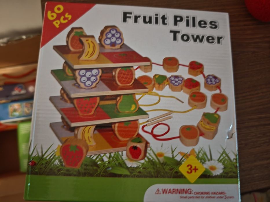 Jocuri din lemn si puzzle