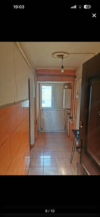 Garsonieră de vânzare