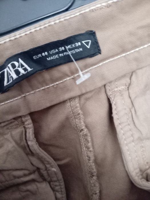 Vând pantaloni pt bărbați