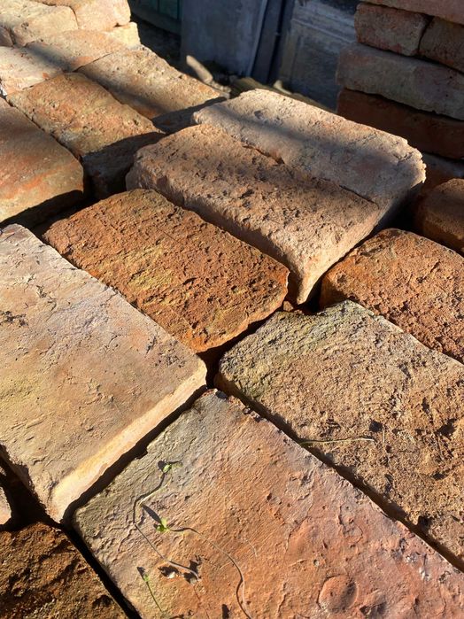Vand Cărămidă făcută manual, de bună calitate (26x13x6 + 30x15x5)