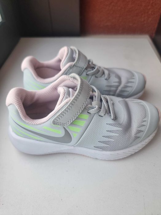 Детски обувки Nike, 28 номер