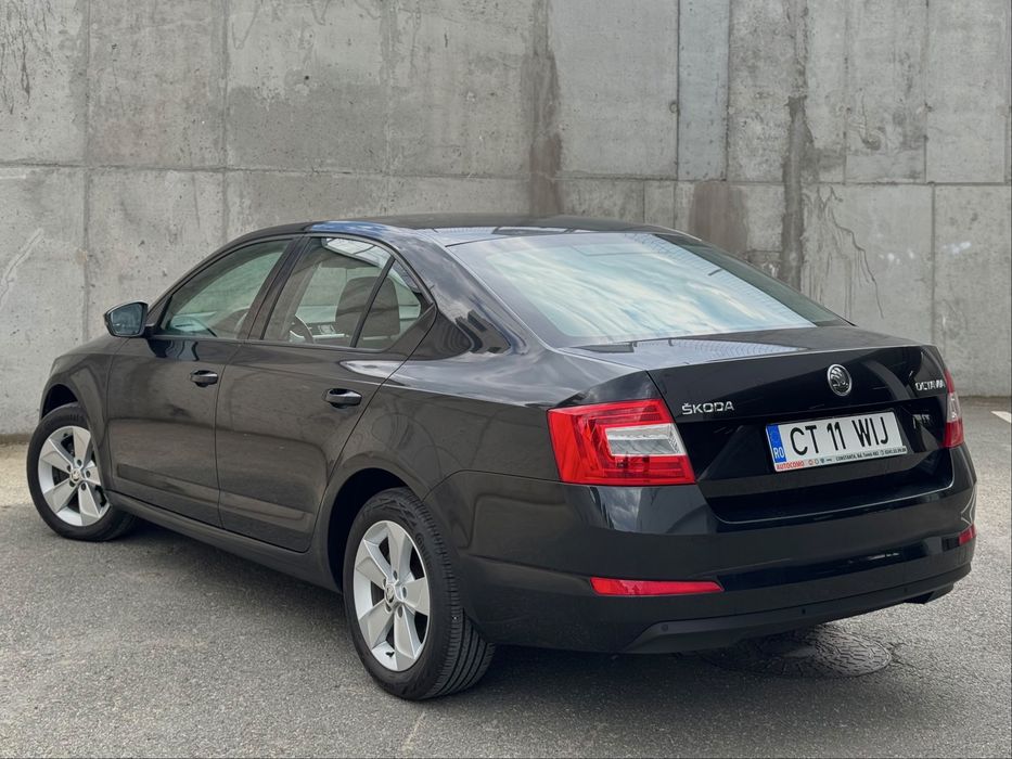 SKODA Octavia 2014 — imagine 5