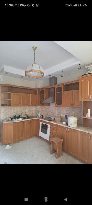 Продаётся Кухня  б/у