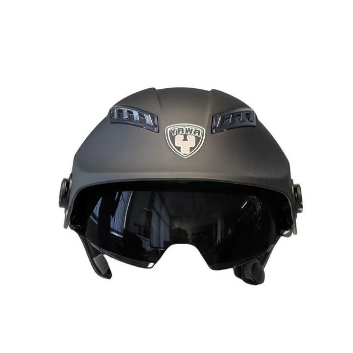 Каска за мотор/скутер 3-ри цвята