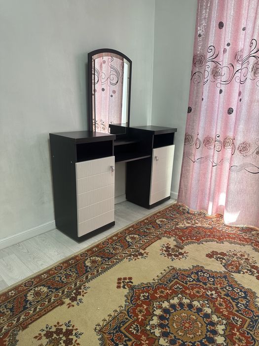 Туалетный столик