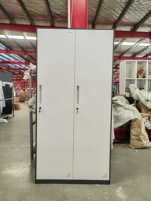 Металлический шкаф | Ofis javoni zamonaviy, xavfsiz, qulay