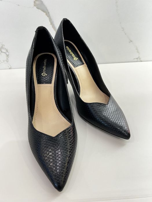 Pantofi cu toc Stradivarius 36