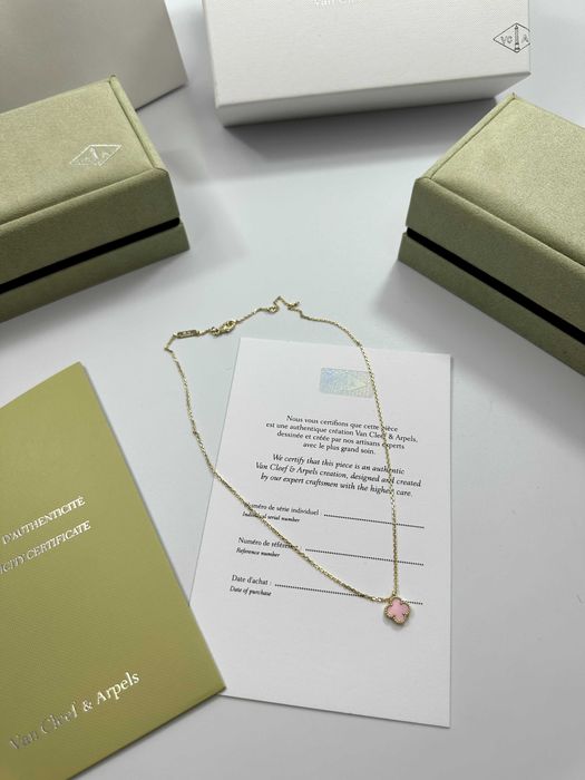 Colier MINI Van Cleef & Arpels Aur 750 Pink