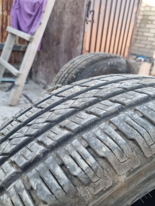 Покрышка 235 70 R16