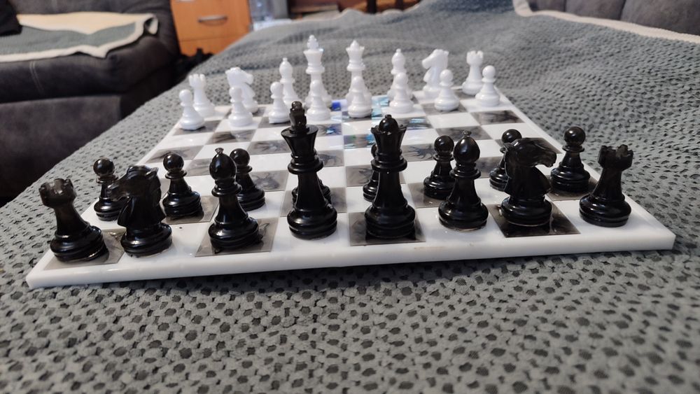 Продаю шахматы   ручной работы