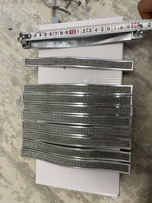 Ручки для мебели и петли