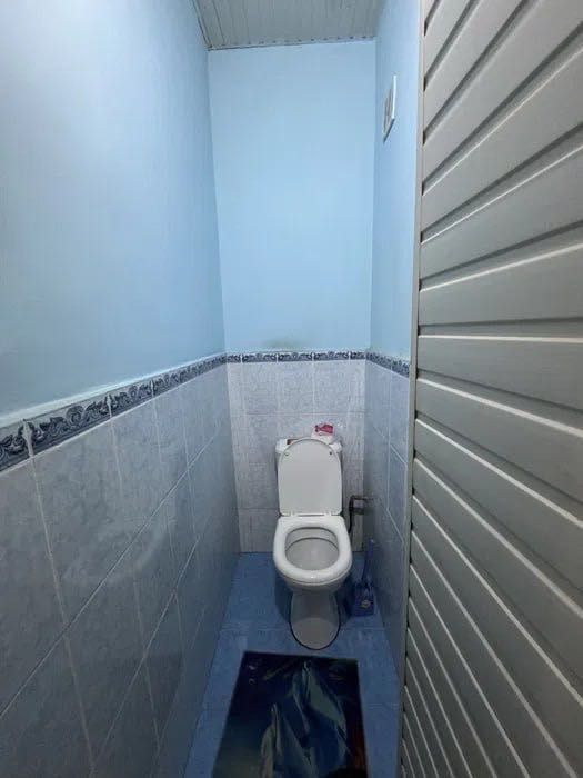 #1870

Юнусабад 18 квартал
1/1/4 галерейка,