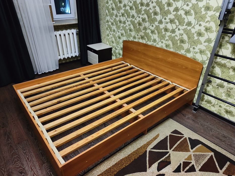 Продаётся  кровать